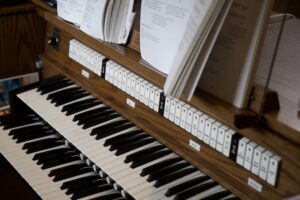 Church organ (Christ the King)